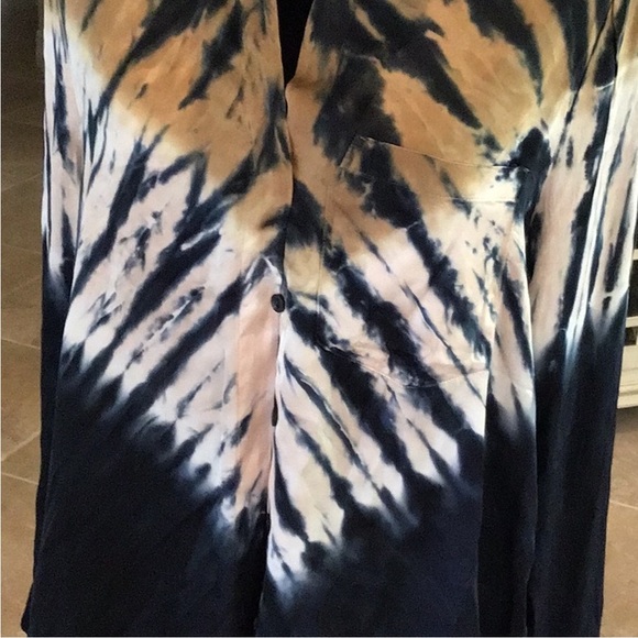 Young Fabulous and Broke Tie Dye Button Down Shirt Sz L - Picture 4 of 12